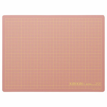 ライオン CM-30K カッティングマット KIRIKIRI 再生PVC製 (417-6701)1枚 320×240×1.2mm