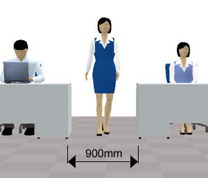 圧迫感のないデスクサイド間は90cm