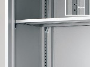 棚板は16mm ピッチで可動 棚板は16mm ピッチで可動